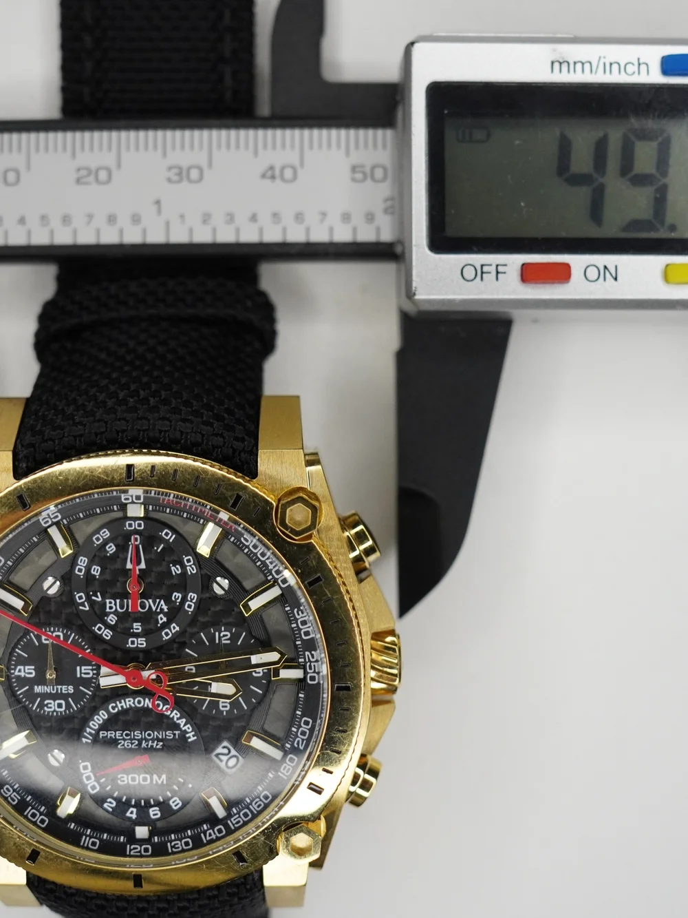 Bulova Icon 97B178 Precisionist 262kHz 1/1000 Chronograph 300M Gold-Tone Watch